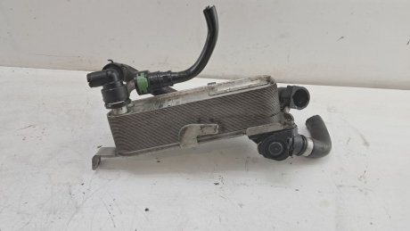 Радиатор масляный 3 F30 2012-2019 BMW 760055303