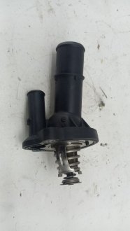 Корпус термостата Focus 3 2011-2013 FORD 4M5GGA