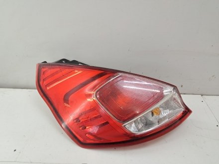 Фонарь задний левый Fiesta VI 2015 FORD C1BB13405AD