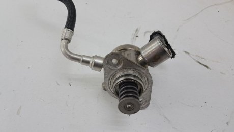 ТНВД Focus 1.0 Ecoboost 2012-2016 FORD CM5G9D376GA