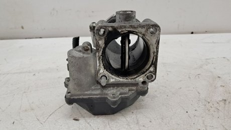 Дросельна заслінка Hyundai I30 1.6 CRDI 2007-2015 рр Hyundai/Kia/Mobis 351002A900