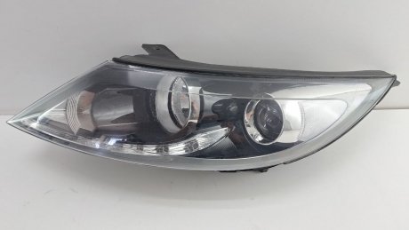 Фара левая Kia Sportage 3 2010-2016 гг Hyundai/Kia/Mobis 921013U290