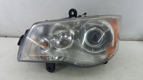 Фара ліва Chrysler Voyager 2008-2012 рр JEEP/CHRYSLER/DODGE 05113339AD