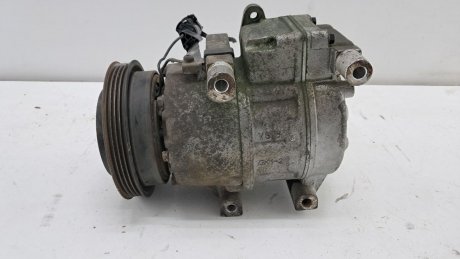 Компрессор кондиционера Hyundai Elantra FD i30 1.6L, 1.8L LAND ROVER F500AN6BA06