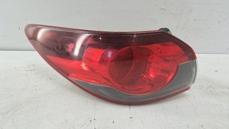 Ліхтар задній лівий 6 LED 2012-2014 MAZDA GHP951160