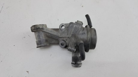 Клапан EGR Mercedes W203 W211 1.8 CDI 2009 рр. MERCEDES-BENZ A0021406260