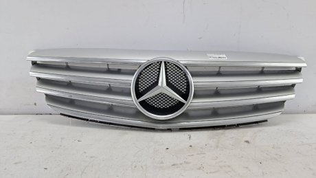 Решетка Mercedes B170 2007 MERCEDES-BENZ A1698800783
