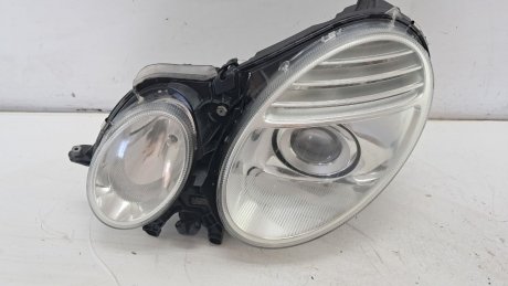 Фара левая Mercedes W211 2006-2009 MERCEDES-BENZ A2118202961