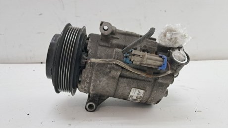 Компрессор кондиционера Chevrolet Cruze 1.7CDTI 2014 гг Opel 557805030