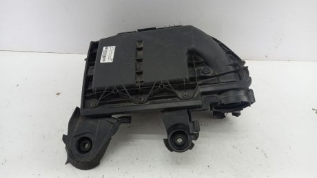 Корпус воздушного фильтра Citroen Berlingo 1.6 hdi 8V Peugeot/Citroen 9673061080