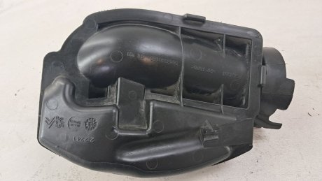 Резонатор воздушного фильтра Peugeot 207 1.6 16V 2006-2013 гг Peugeot/Citroen 9683340180