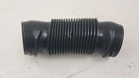 Патрубок воздушного фильтра Citroen C4 1.4Vti 2004-2011 гг Peugeot/Citroen 9684577280