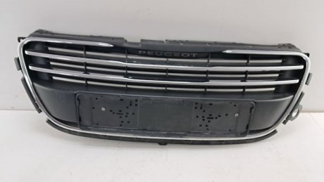 Решетка Peugeot 508 2010-2018 Peugeot/Citroen 9686571877