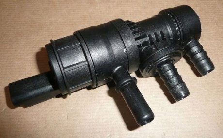 Электромагнитный клапан Peugeot 308 1.6 THP 2013 Peugeot/Citroen V759514680