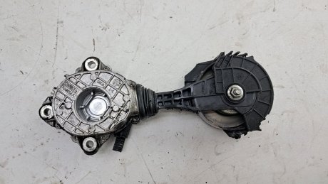 Натяжитель ремня Peugeot 207 1.6 16V 2006-2013 гг Peugeot/Citroen V7598833800