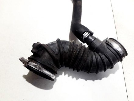 Патрубок воздушного фильтра Avensis 1.6i 16V 2007 TOYOTA 178810D150