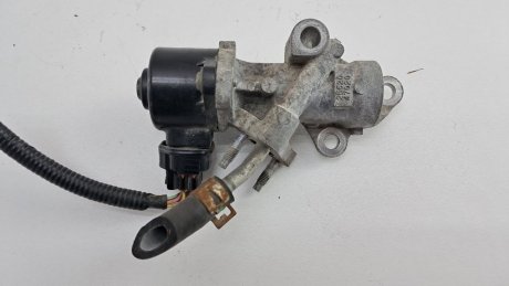 Клапан EGR Yaris 1.33 16V 2006-2011 гг TOYOTA 2562047020