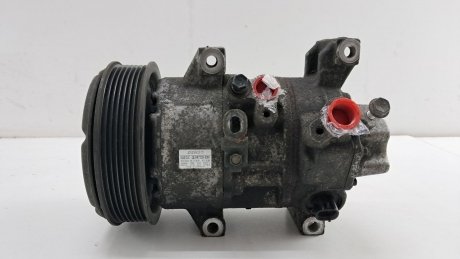 Компресор кондиціонера Avensis 2.0 16V 2008 TOYOTA 4472209397