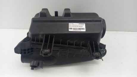 Корпус повітряного фільтра Yaris 1.33 16V 2006-2011 рр TOYOTA 87096LS