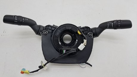 Подрулевой блок Corolla Hybrid 2019-2023 гг TOYOTA 8924502120