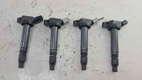 Котушки запалювання Auris 1.33 16V 2006-2012 рр. TOYOTA 9091902257