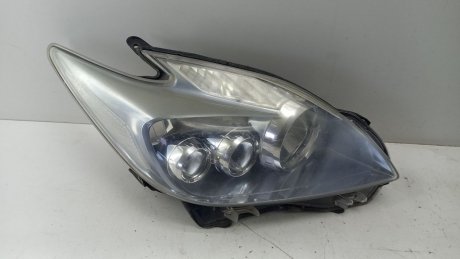 Фара правая Prius Plus FULL LED 2010 гг TOYOTA MDE11005341