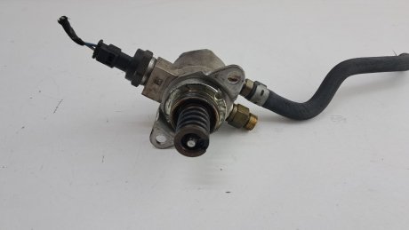 ТНВД Volkswagen Golf 1.4 TSI 2006-2015 рр VAG 03C127026D