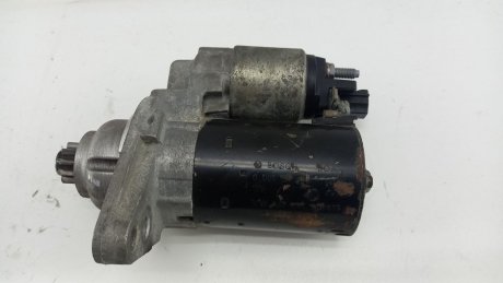 Стартер Audi A4 B7 2.0 TFSI 2007 VAG 06D911023A