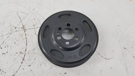 Шкив коленвала Audi A3 P8 A4 B7 2.0 TFSI 2003-2012 гг VAG 06F105243J