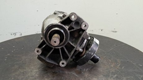 Раздаточная коробка AUDI A3 8P A4 B8 VW Passat 2.0 TDI 2010 VAG 0AV409053H