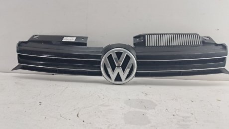 Решетка Volkswagen Golf 6 2008-2013 VAG 1K9853653A