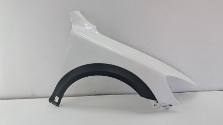 Крыло правое Skoda Octavia 2 Scout 2009-2013 VAG 1Z0821106