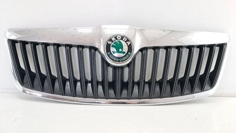 Решетка Skoda Octavia A5 2008-2013 гг VAG 1Z0853651C