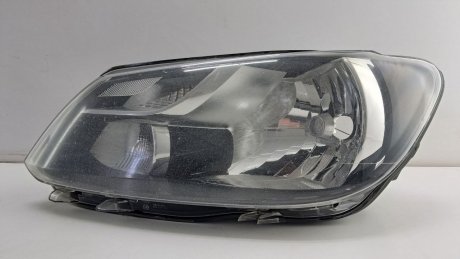 Фара левая Volkswagen Caddy 2010-2015 VAG 2K5941005A