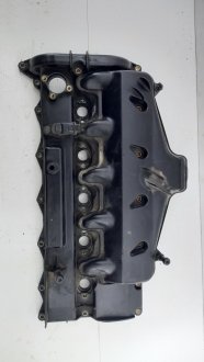 Крышка клапанов XC70 V70 S80 2.4 D5 VOLVO 30743312