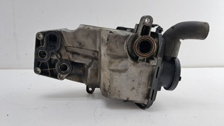 Корпус масляного фільтра C30 C70 S40 V50 V60 2.0 2.4 2.5 V5 VOLVO 30788494 (фото 1)