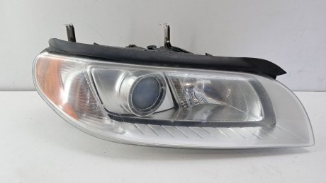 Фара права S80 V70 2007-2013 VOLVO 31214348