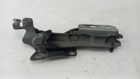Петля капота V40 2 2012 VOLVO 31385072