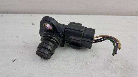 Датчик положення распредвала S60 C30 V50 2.4T 2008 VOLVO 8658495